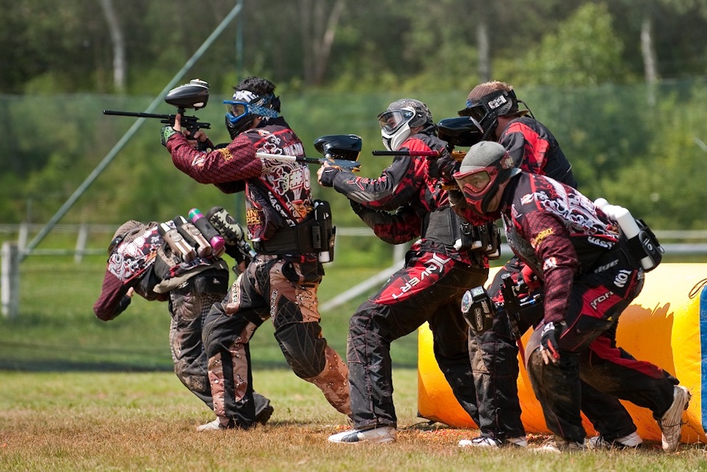 http://www.adventure-zone.hr/wp-content/uploads/2017/01/paintball1.jpg